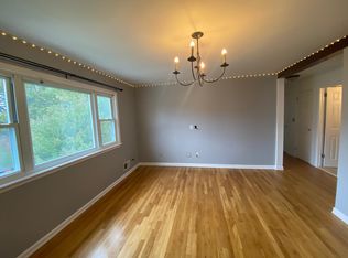 25 Van Buren Ave #B, Metuchen, NJ