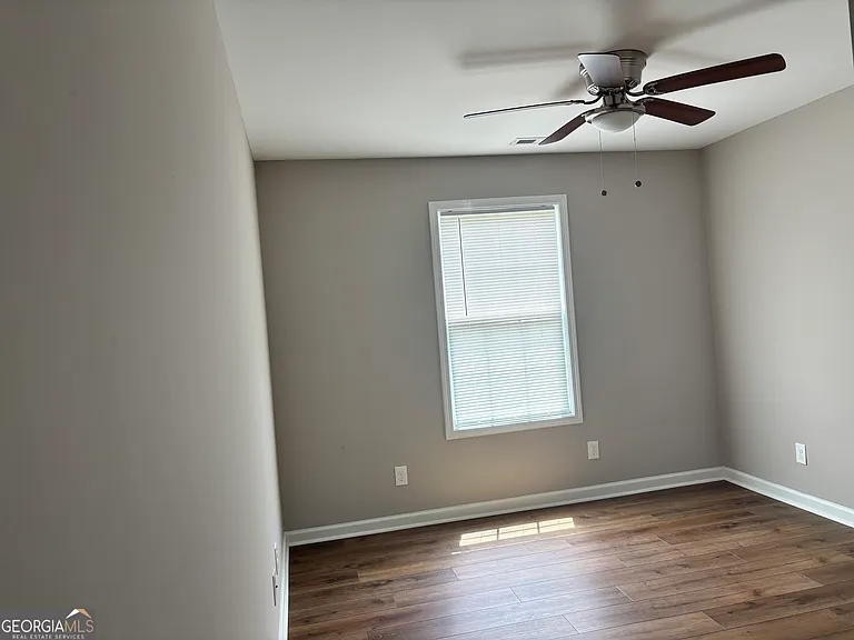 245 New Prospect Rd — Photo 9
