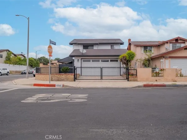 12345 Cohasset St, North Hollywood, CA 91605