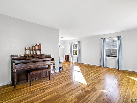 5th image of 500 Bacon Ave