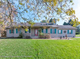 37 Branson Bay Dr, Mason, MI 48854