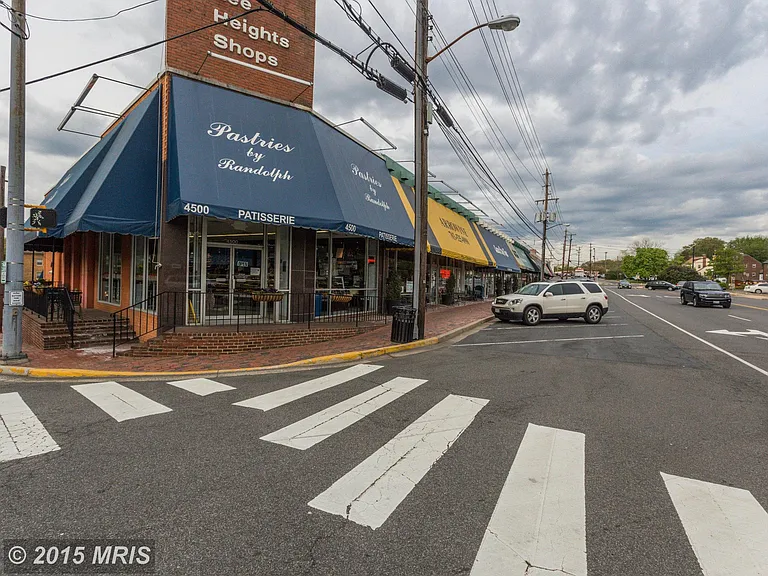 2036 N Cleveland St — Photo 19