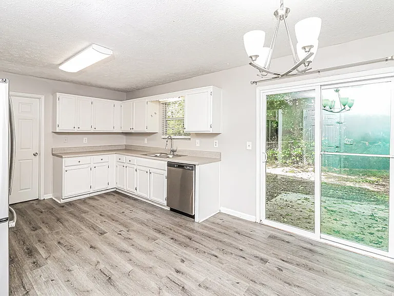 5895 Brookside Dr SE — Photo 10