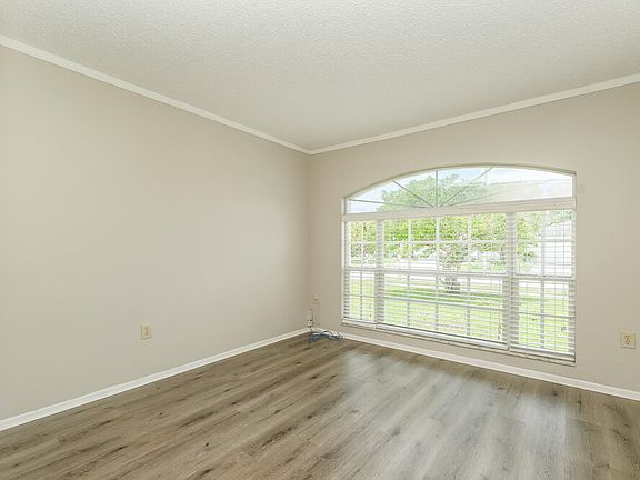 3rd image of 13203 Pine Creek Cir