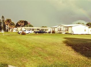 1125 W Miller Dr, Moore Haven, FL 33471
