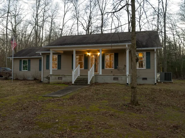 1147 Pickle Rd, Shelbyville, TN 37160