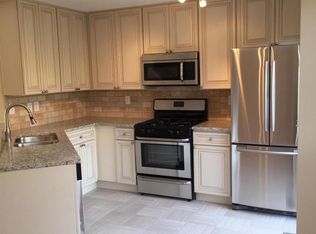3404 Wood Creek Dr, Suitland, MD 20746