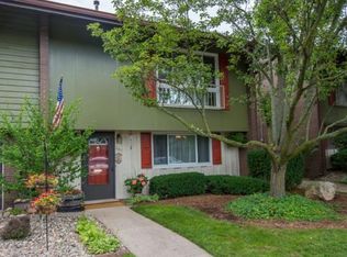 2500 Topsfield Rd APT 208, South Bend, IN 46614