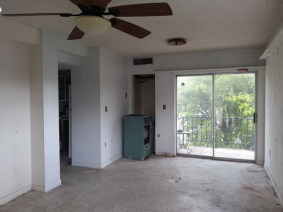 3rd image of 1478 NW 1st St APT 301
