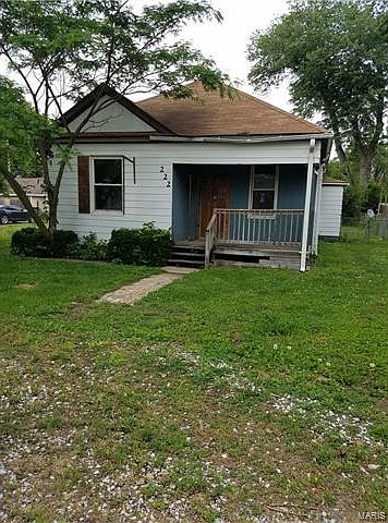 1st image of 222 Elizabeth Ave