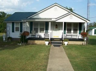 101 S Ck Rd, Big Sandy, TN 38221