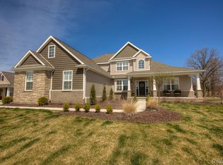 691 Birkdale Dr, Howell, MI 48843