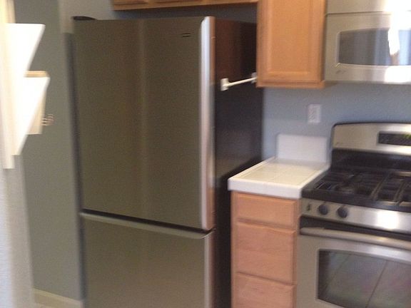 4th image of 3169 English Oak Cir