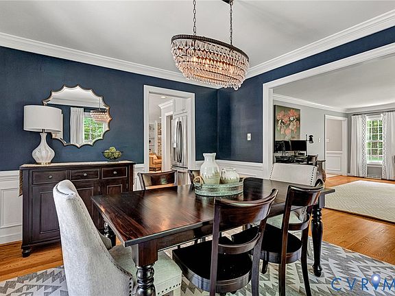 5th image of 10157 Nina Ct