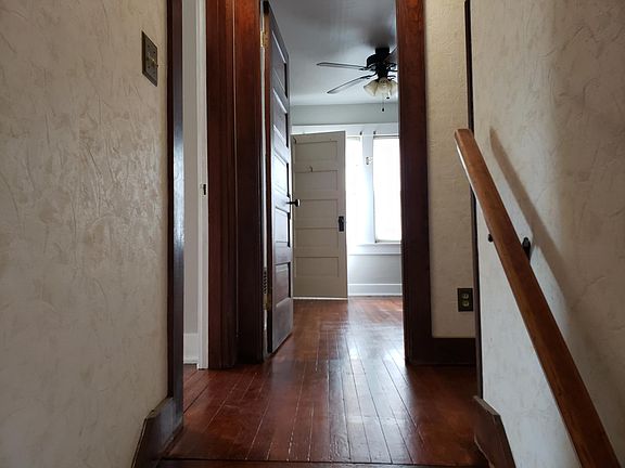 4th image of 1330 Epworth Ave