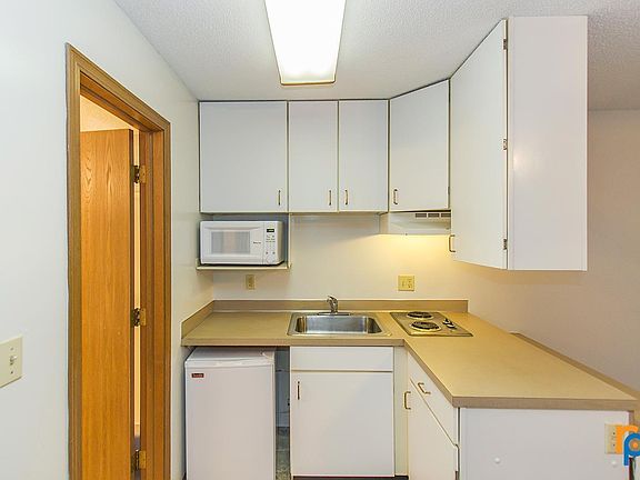 4th image of 1824 M St APT 18
