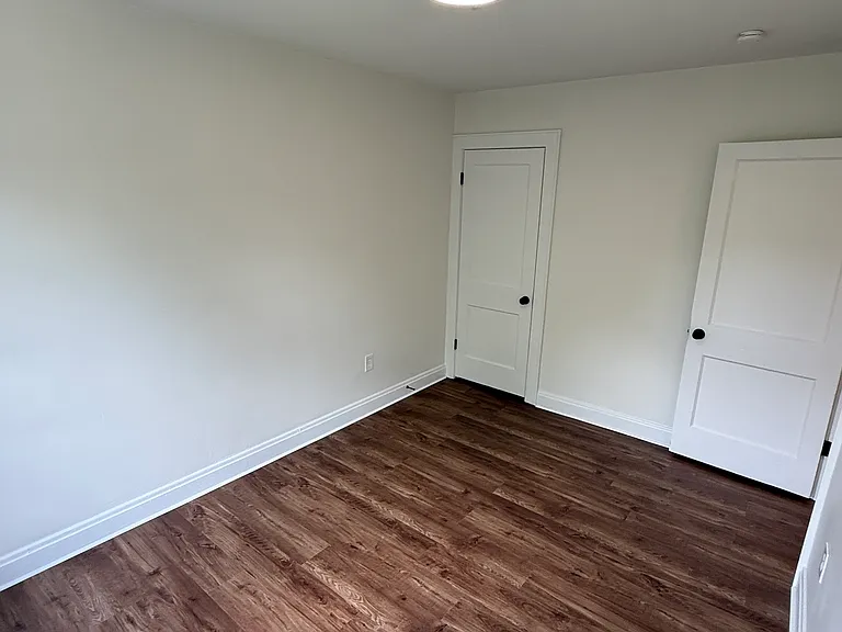 1829 S Champion Ave — Photo 26