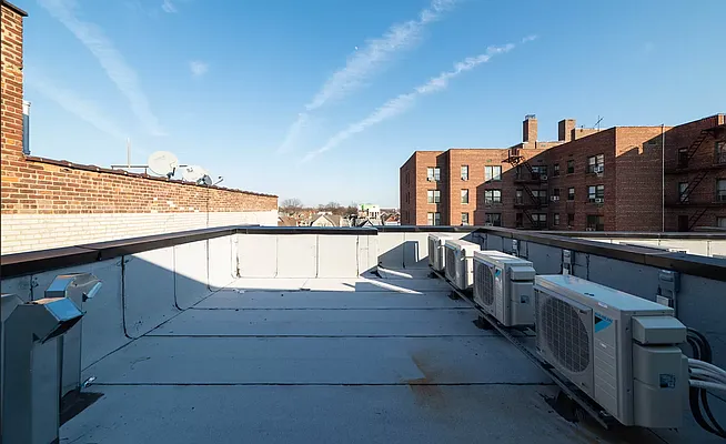 Rented by Elmekies Equities | media 21