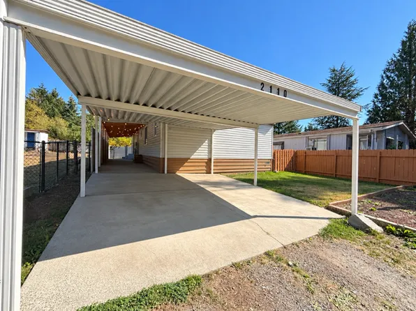 2110 Kent Ave W, Bremerton, WA 98312