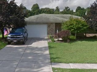 14641 Cherokee Trl, Middleburg Heights, OH 44130