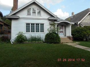 2218 N 58th St, Milwaukee, WI 53208