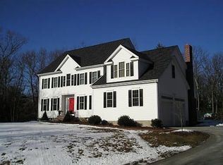 17 Forest St, Medfield, MA 02052