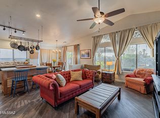 7134 W Hunnington Dr, Tucson, AZ 85743