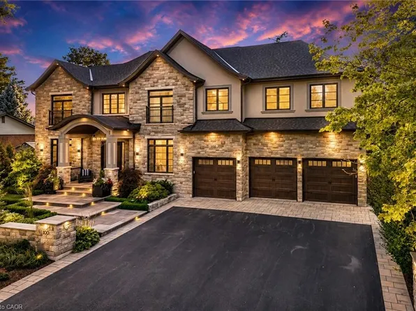 100 Seneca Dr, Ancaster, ON L9G 3B8