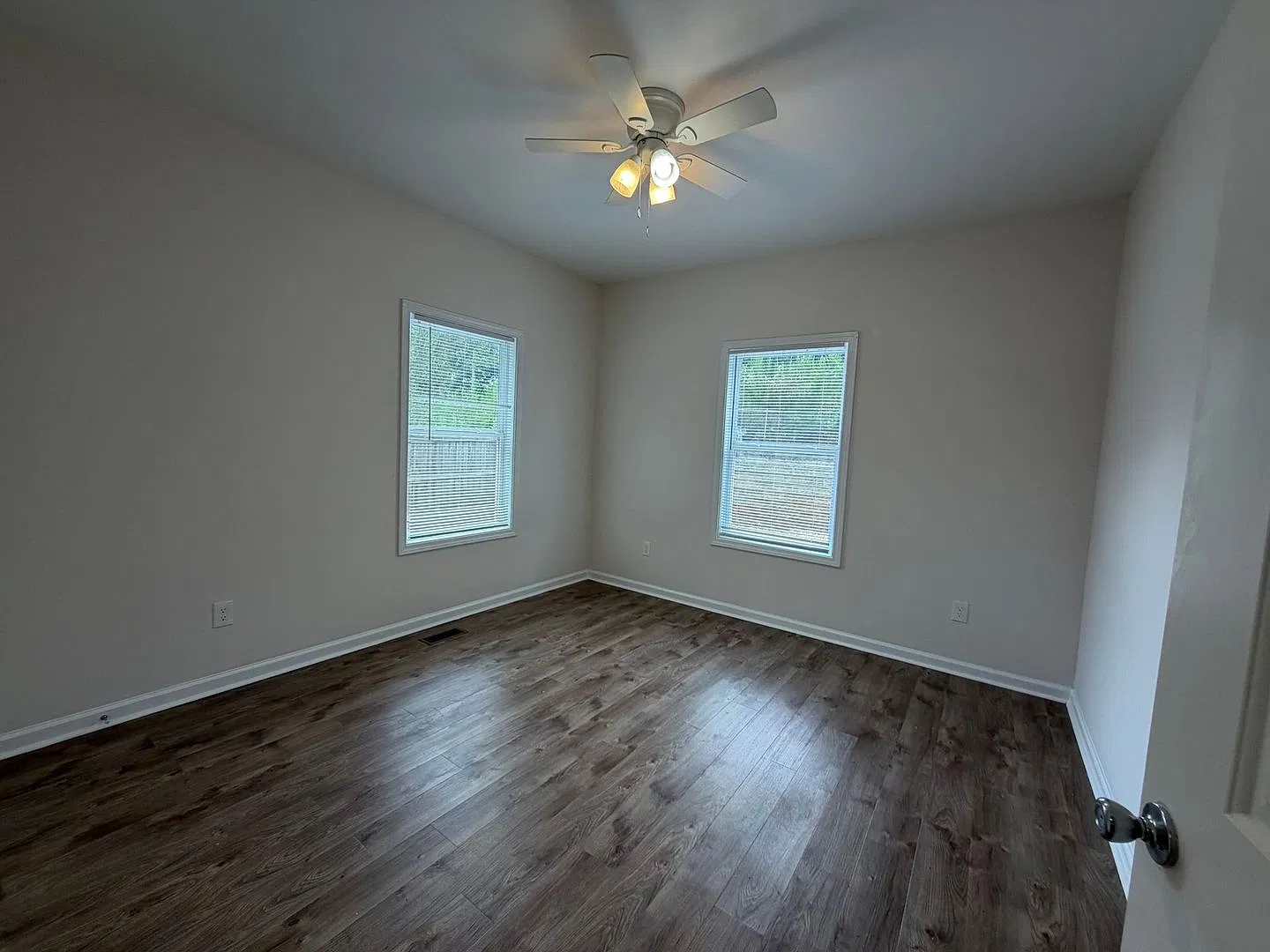Pre-Leasing For August 9th 2027! — Photo 4