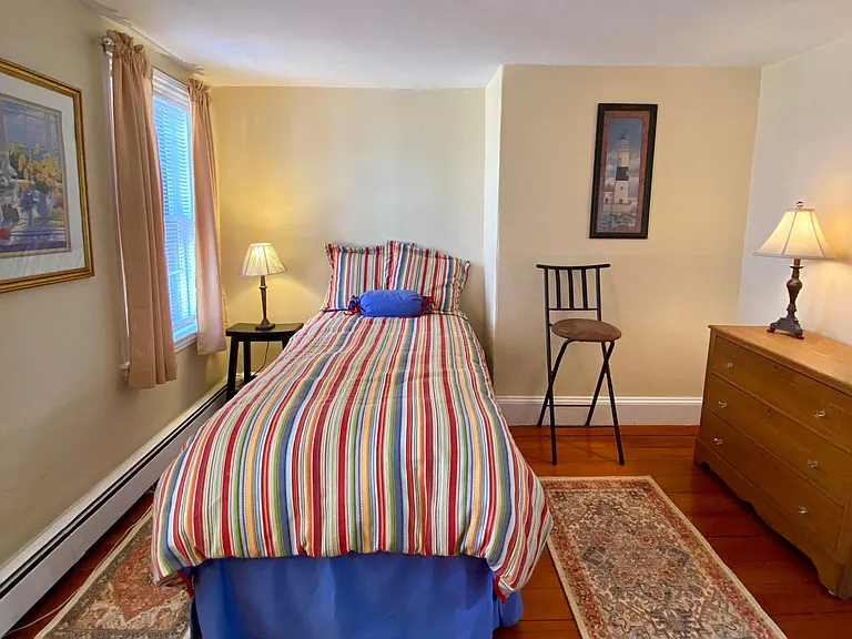 61 Middle St #2 — Photo 11