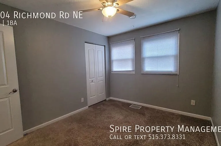 1504 Richmond Rd NE — Photo 15