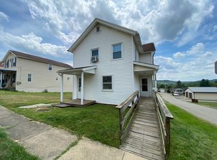 212 Central Ave, Chicora, PA 16025