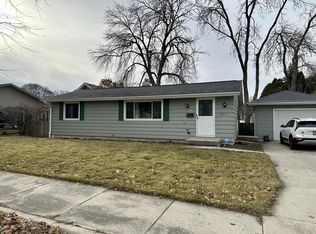 1004 N 27th St, Sheboygan, WI 53081