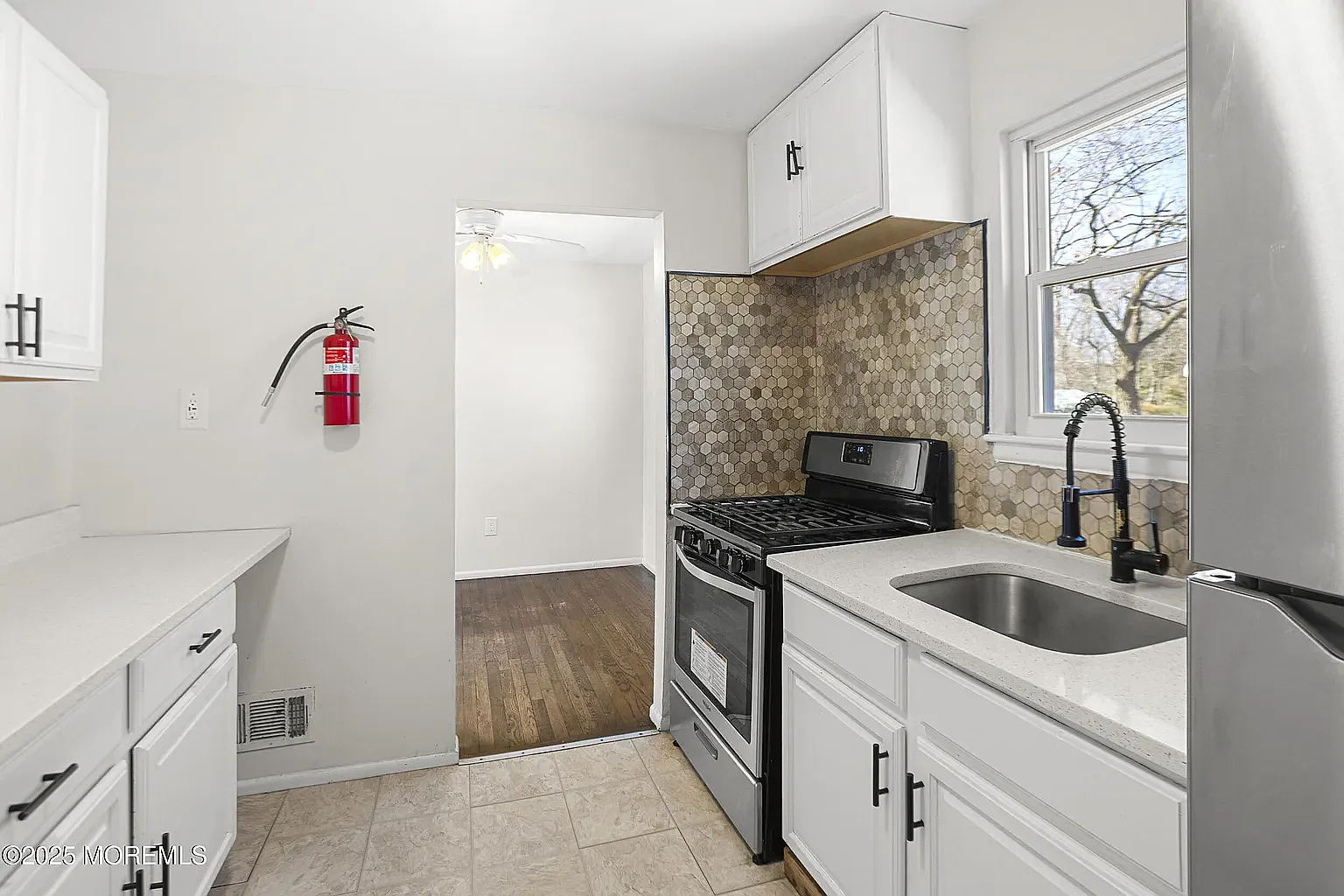 3 bed, $2,800 — Photo 4