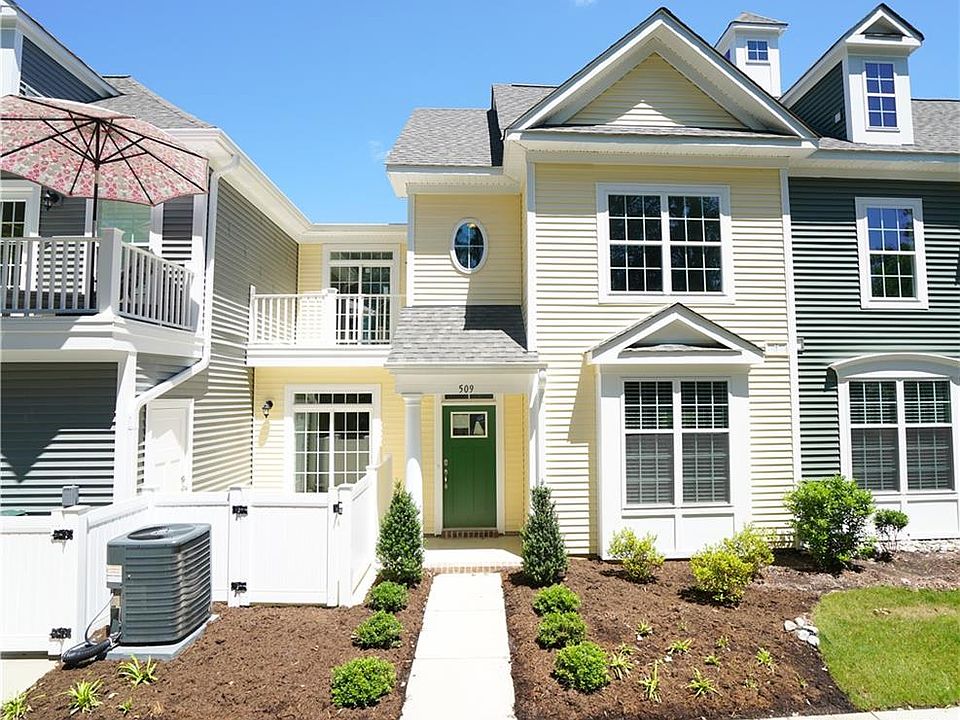 1st image of 509 Promenade Ln #5-09