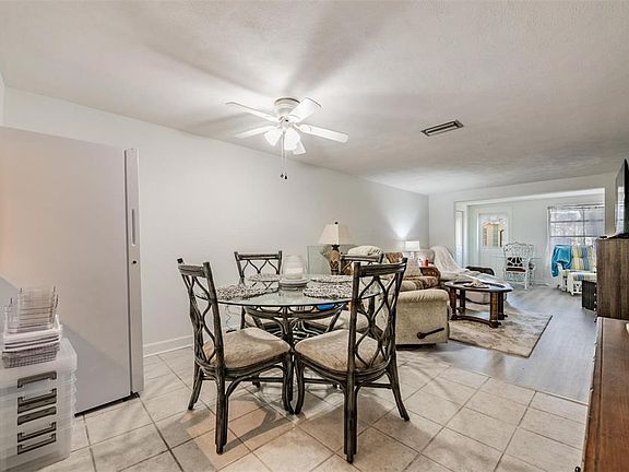 3rd image of 4450 Sunstate Dr