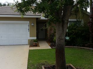 19167 NW 24th Ct, Pembroke Pines, FL 33029