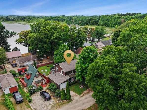 4176 Pleasant Dr, Attica, MI 48412