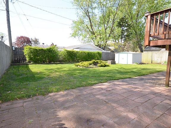 4th image of 1655 Woodmayr Dr
