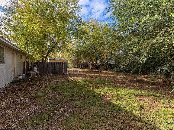 5th image of 1804-08 Sunset Ct