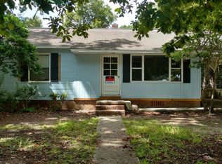 303 Fairlawn Dr, Moncks Corner, SC 29461