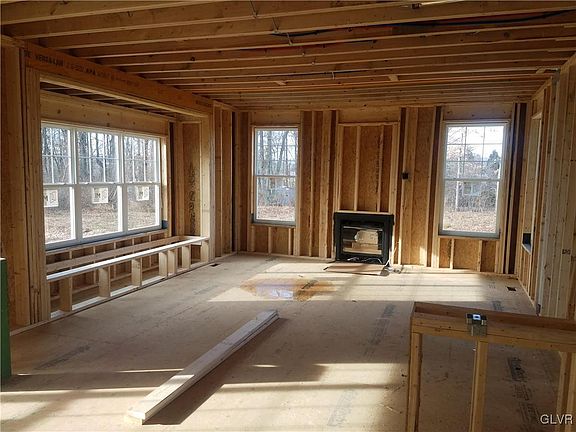 3rd image of 491 Arthurs Ct Lot 1