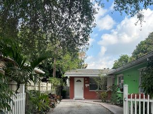 2483 NE 184th Ter, North Miami Beach, FL 33160