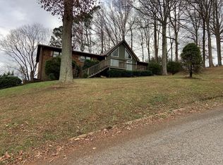 1498 Wind Crest Dr, Morristown, TN 37814