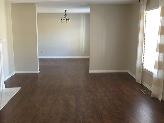 3rd image of 2151 Bower Dr