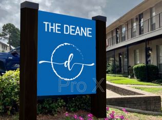 1853 W Deane St, Fayetteville, AR 72703