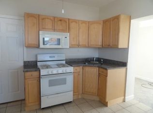 42 Englewood Ave APT 1R, Chelsea, MA 02150