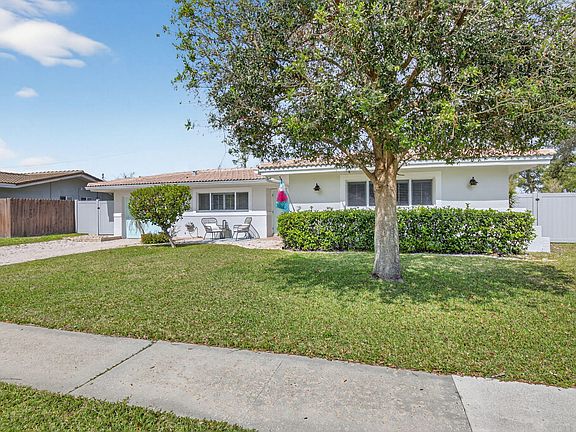 2nd image of 1231 SW 4th Street