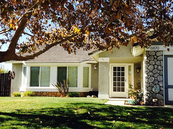 3rd image of 6870 Knoll Ct