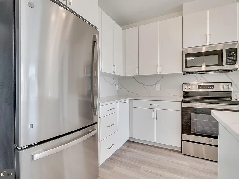 10755 Fairgrounds Dr #326 — Photo 16